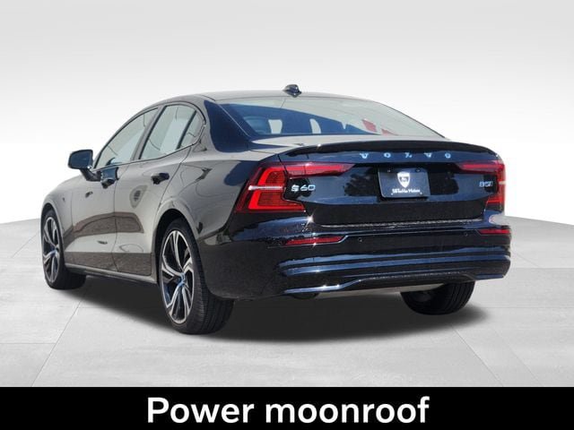 Certified 2024 Volvo S60 B5 Core w/ Climate Package AWD/4WD image 7