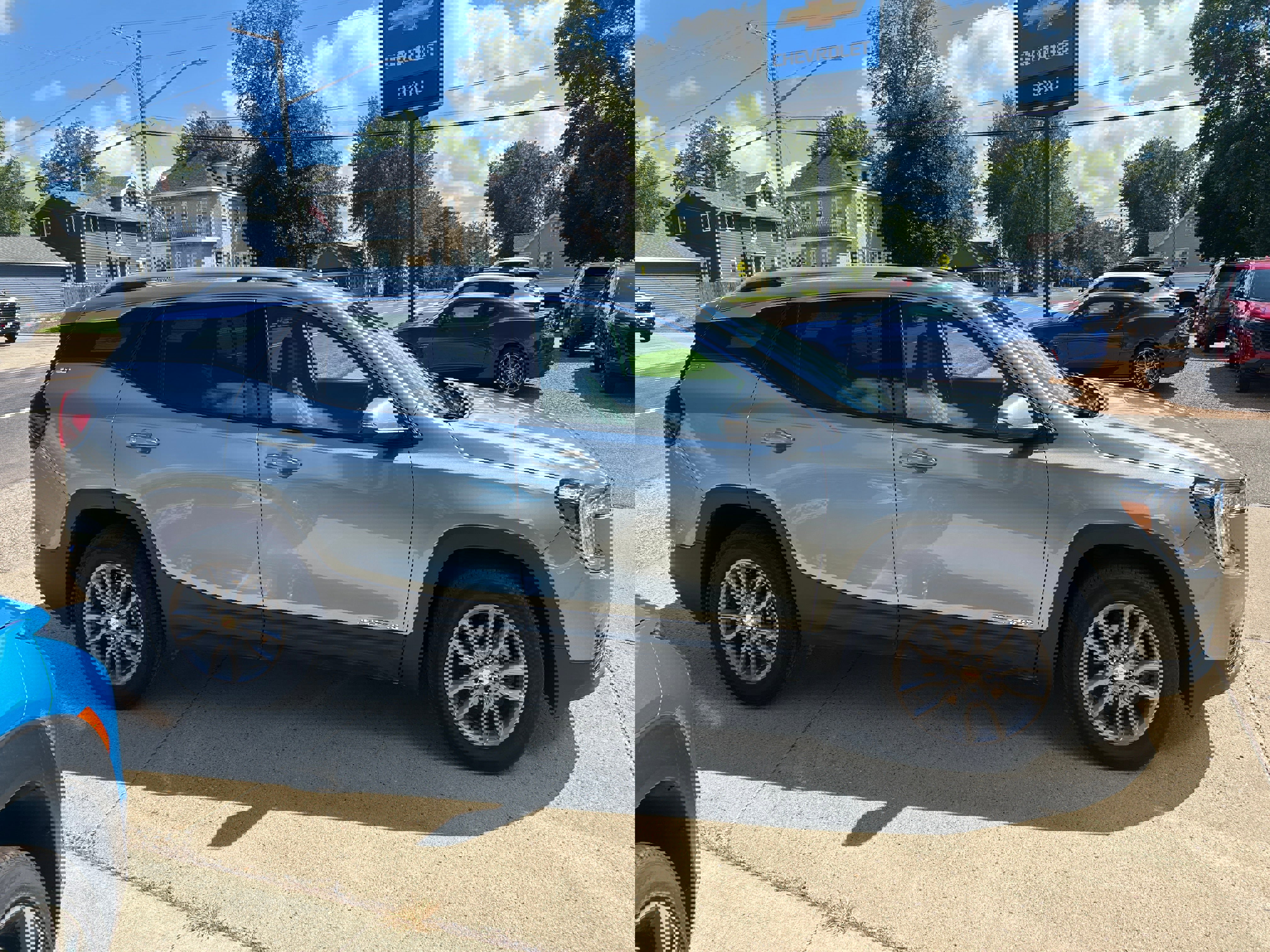 Certified 2024 GMC Terrain SLT image 5