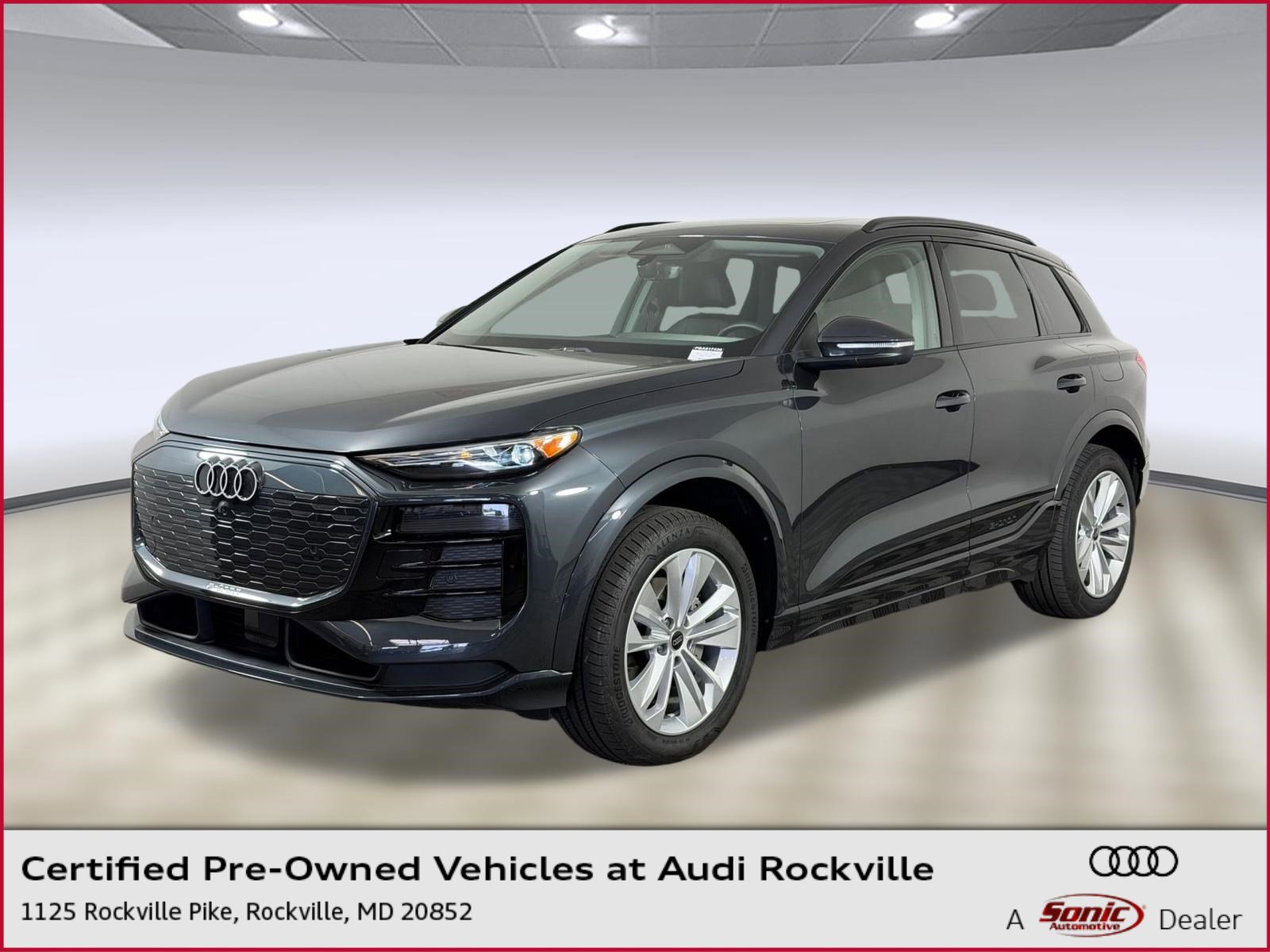 Used 2025 Audi Q6 e-tron Premium w/ Convenience Package RWD image 1