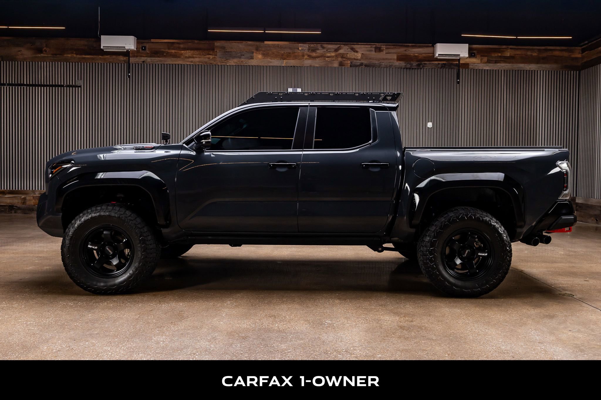 Used 2025 Toyota Tacoma TRD Pro AWD/4WD image 5
