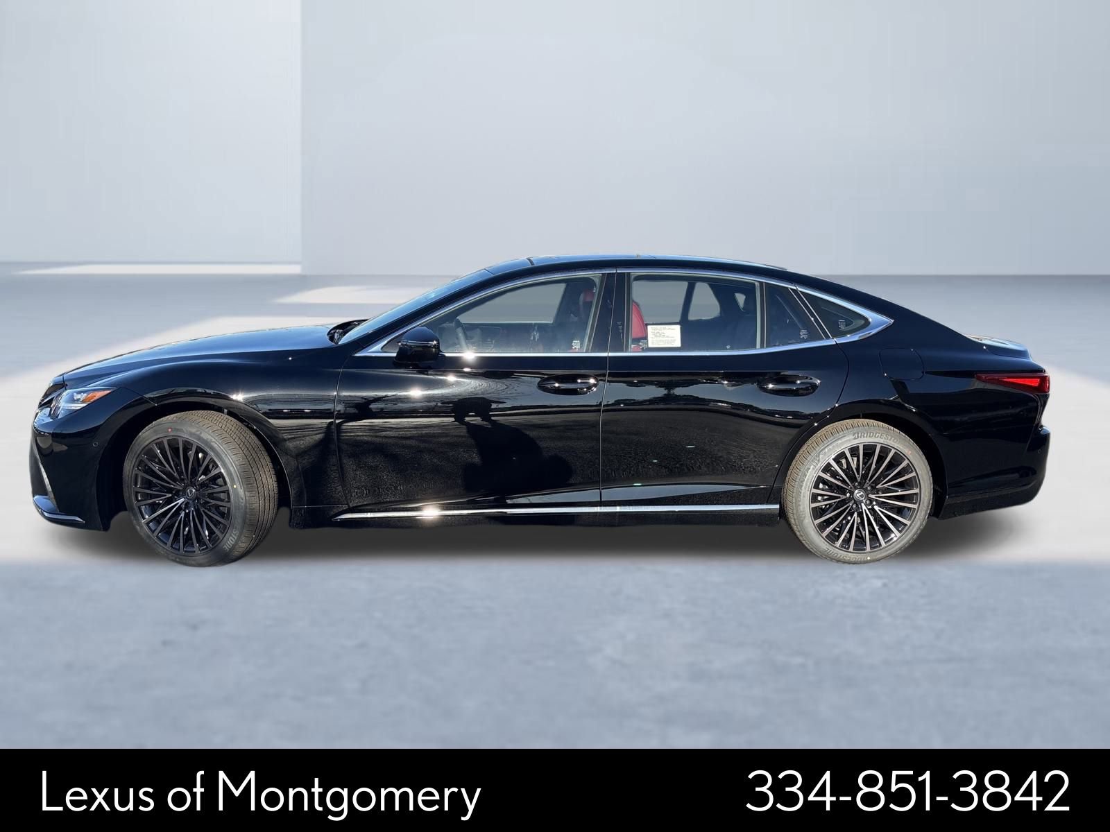 New 2026 Lexus LS 500 AWD image 2