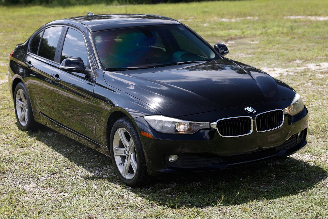 Used 2015 BMW 320i Sedan RWD image 15