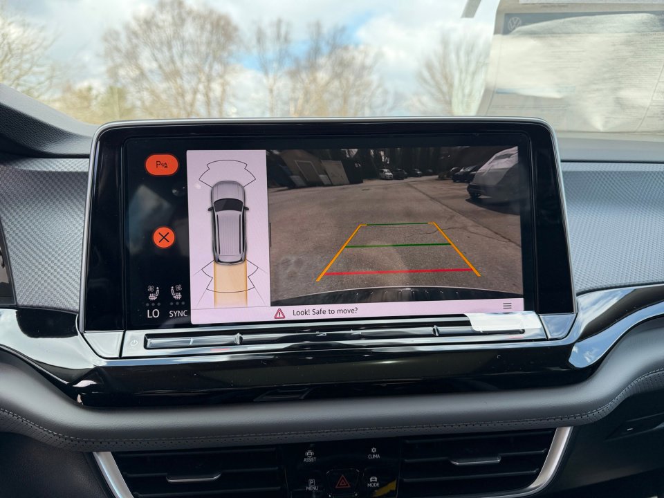 New 2026 Volkswagen Atlas Peak Edition AWD/4WD image 19