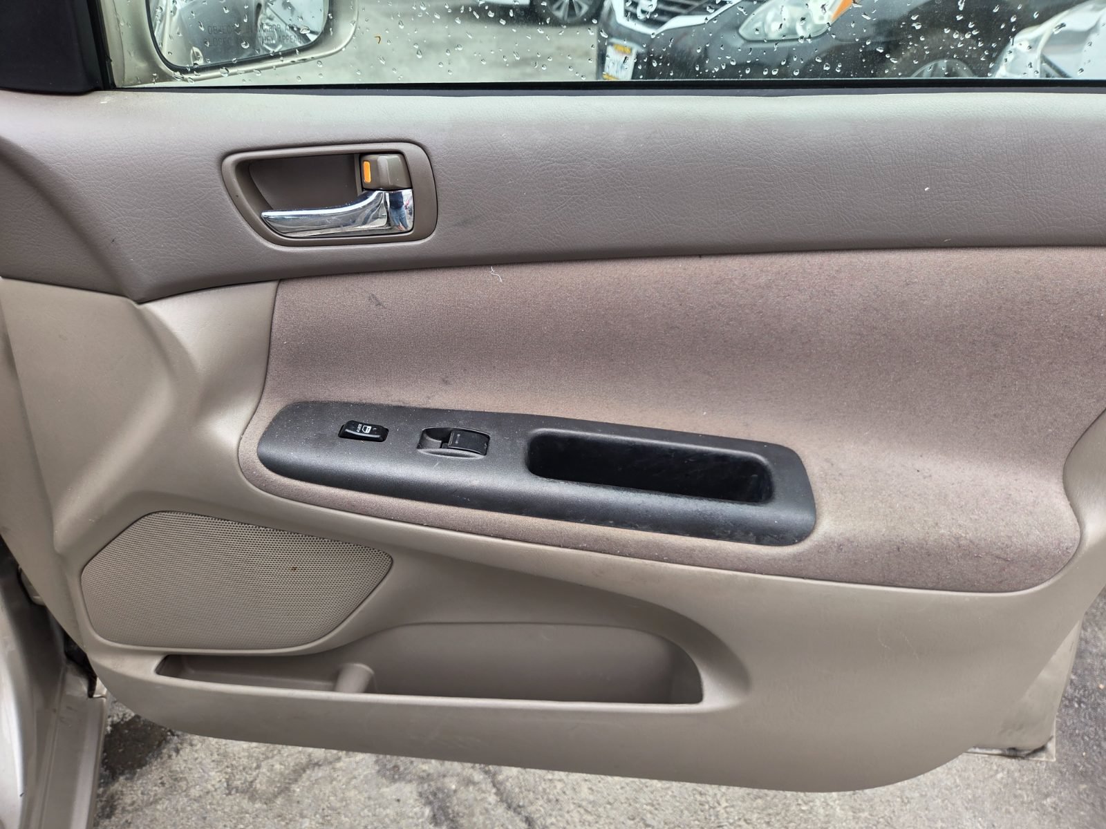 Used 2006 Toyota Camry LE w/ Fleet Convenience Pkg FWD image 14