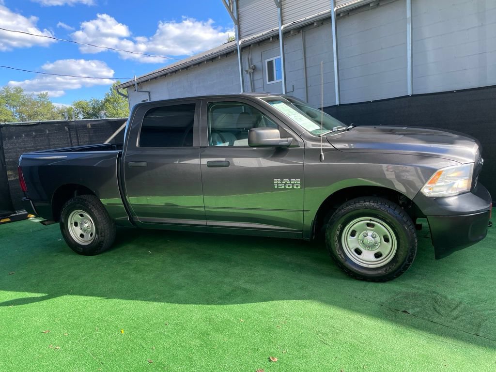 Used 2016 RAM 1500 Tradesman w/ Popular Equipment Group AWD/4WD image 2