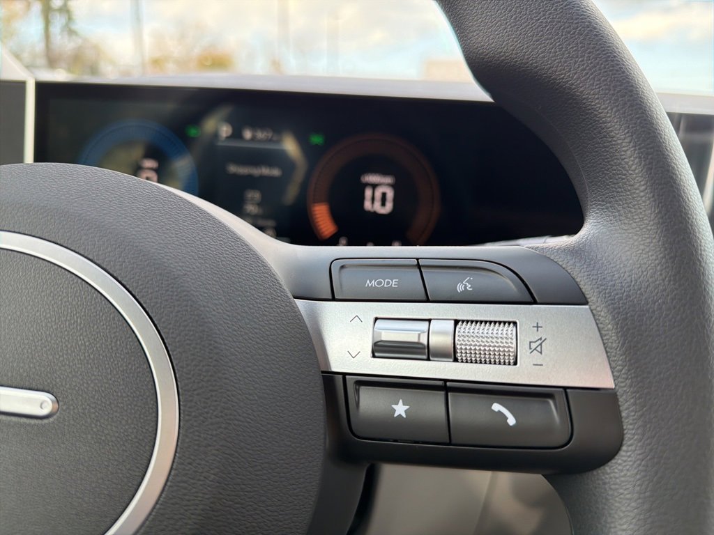 New 2026 Hyundai Tucson SE image 31