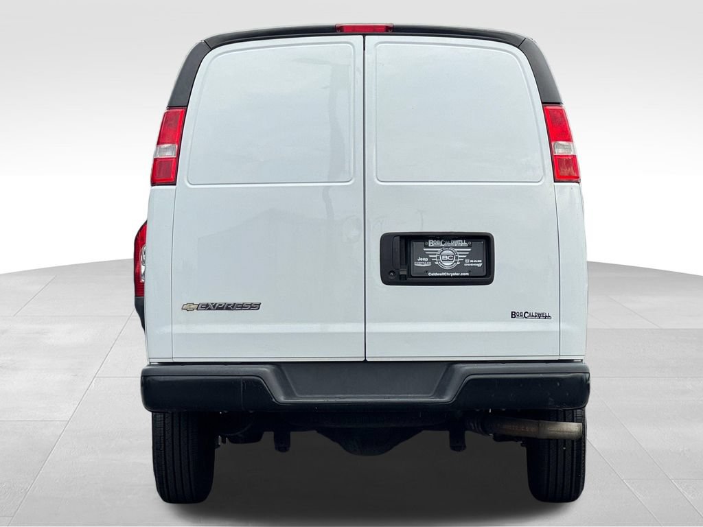 Used 2023 Chevrolet Express 2500 Extended w/ Driver Convenience Package RWD image 6