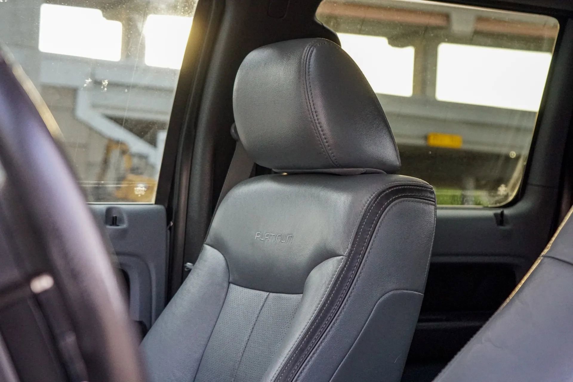 Used 2011 Ford F150 Platinum AWD/4WD image 16