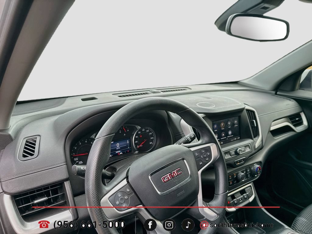 Used 2024 GMC Terrain SLE w/ Driver Convenience Package FWD image 12