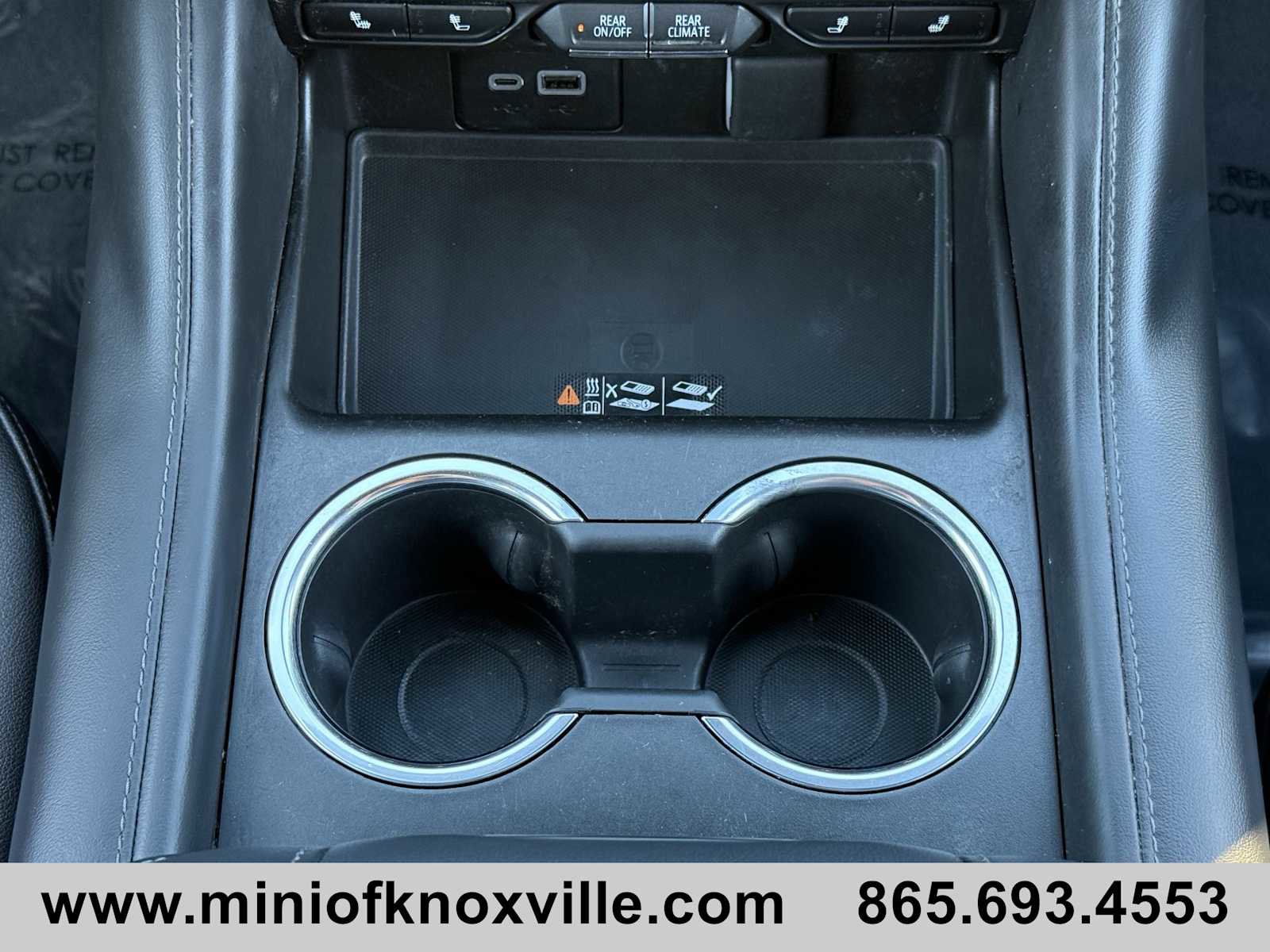 Used 2023 Chevrolet Tahoe Z71 w/ Z71 Off-Road Package image 20