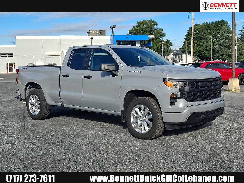 Used 2025 Chevrolet Silverado 1500 Custom