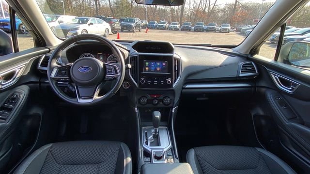 Used 2022 Subaru Forester Premium image 13