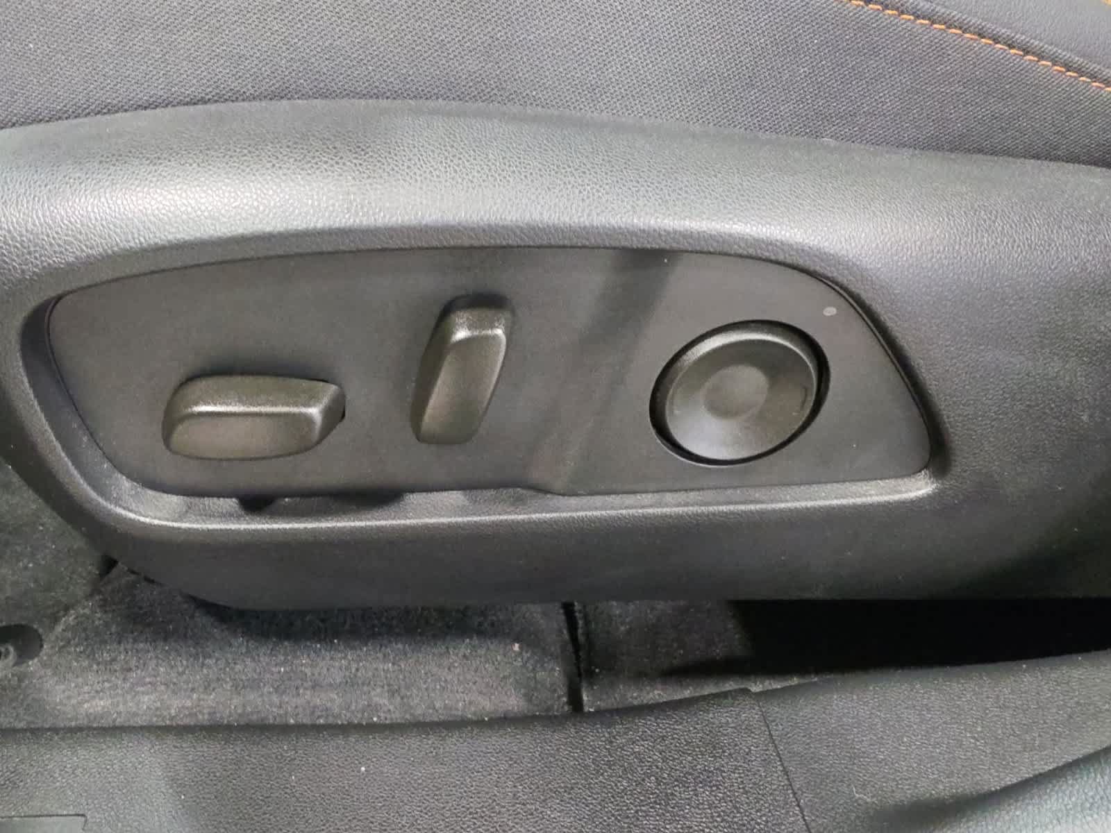 Used 2026 Chevrolet Equinox ACTIV w/ Convenience Package III AWD/4WD image 17