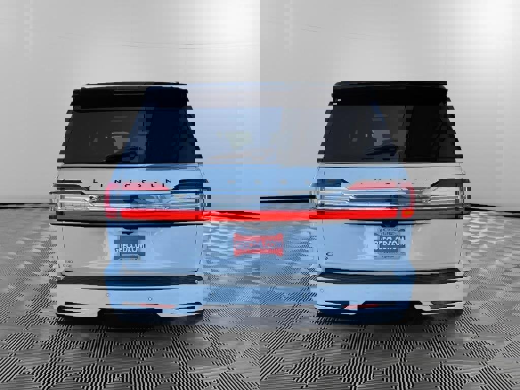 Used 2021 Lincoln Navigator Black Label w/ Special Edition Package image 5