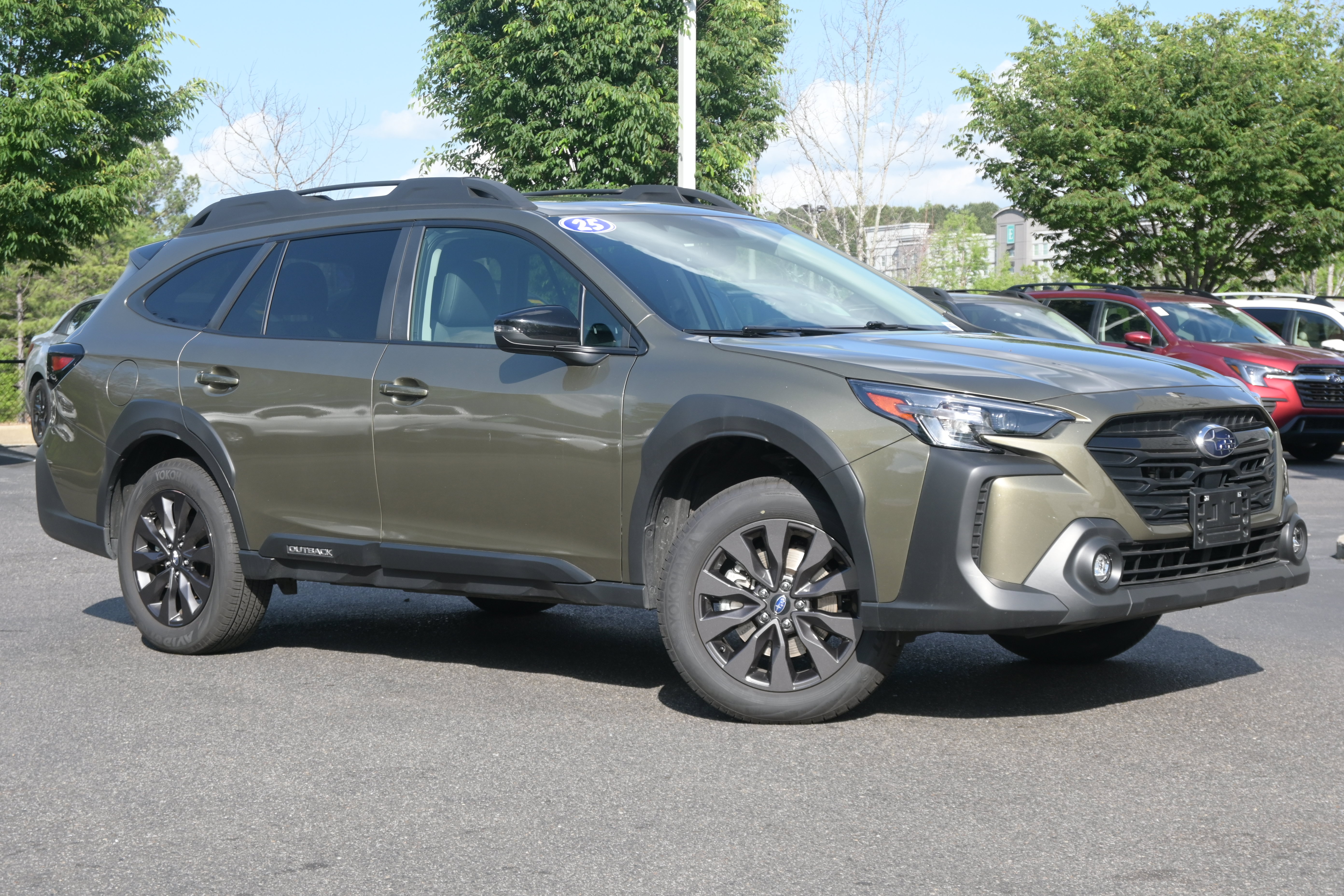 Certified 2025 Subaru Outback Onyx Edition AWD/4WD image 2