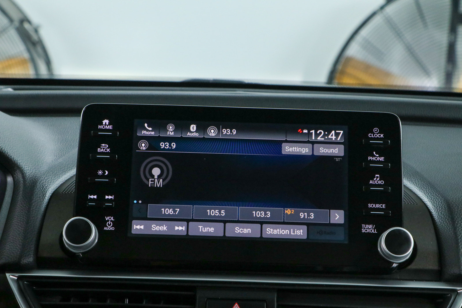 Used 2018 Honda Accord EX-L image 16