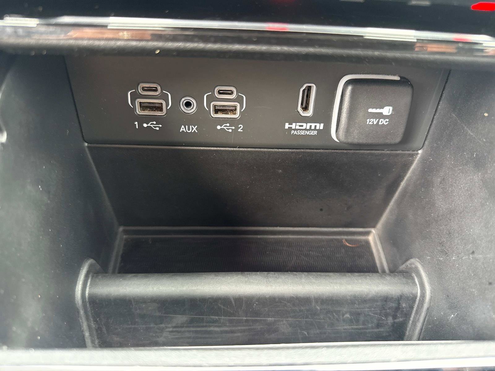 Used 2023 Jeep Grand Cherokee 4WD 4xe image 29