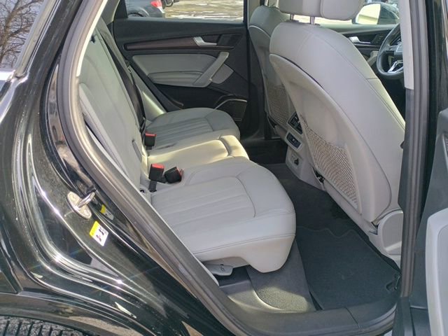 Used 2023 Audi Q5 2.0T Premium Plus image 16