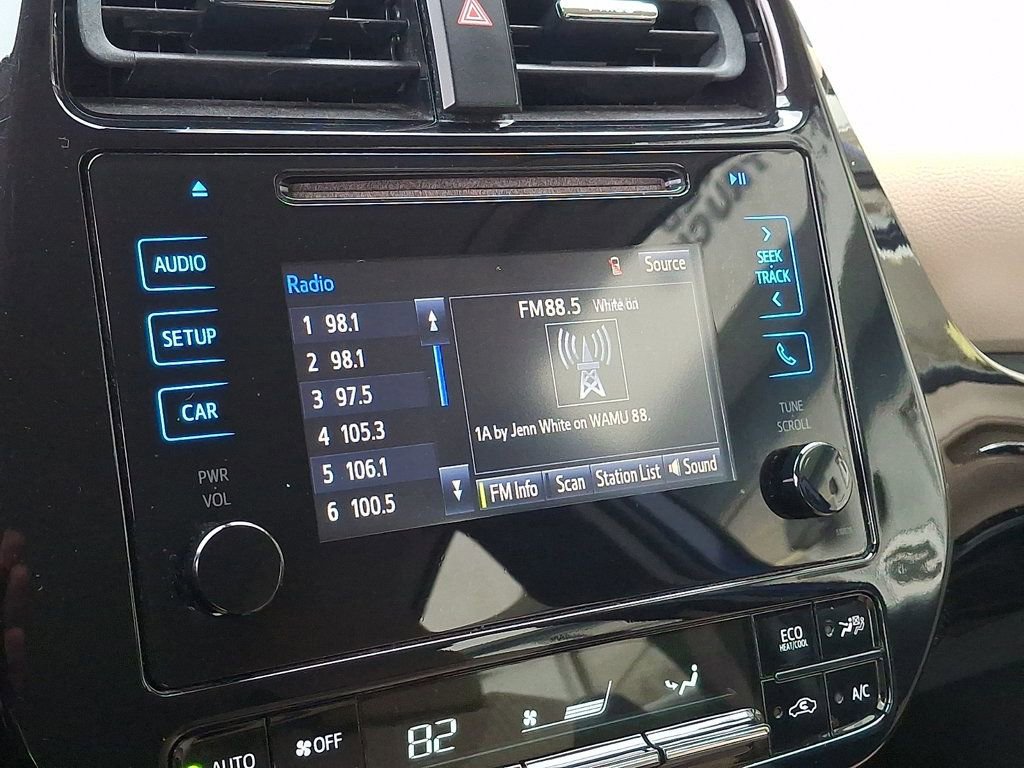 Used 2018 Toyota Prius One image 16