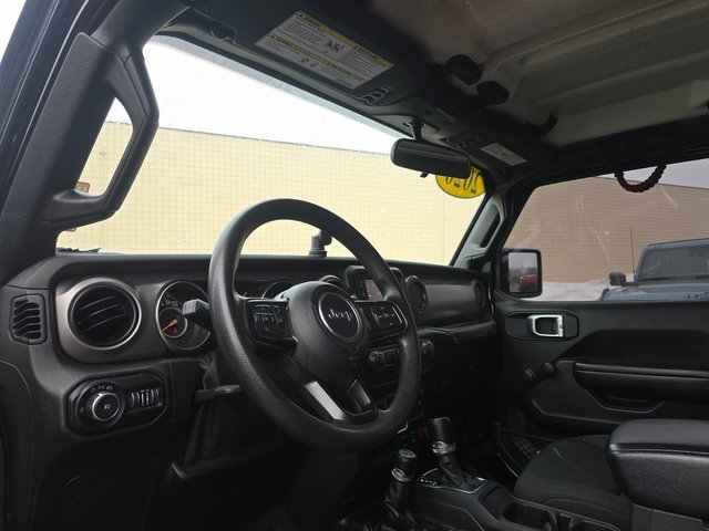 Used 2020 Jeep Wrangler Unlimited Sport image 11