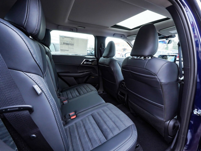 New 2026 Mitsubishi Outlander SE FWD image 44