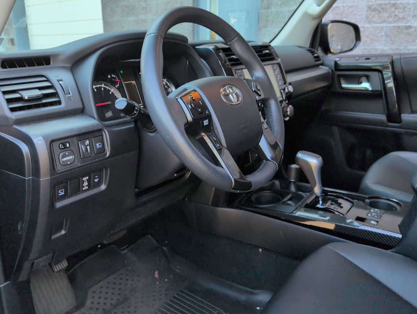 Used 2022 Toyota 4Runner TRD Off-Road Premium image 10