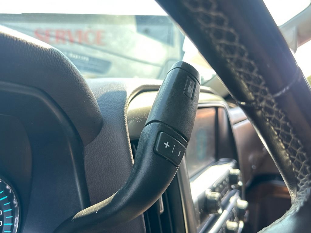 Used 2018 Chevrolet Silverado 1500 LT w/ LT Eassist Package image 30