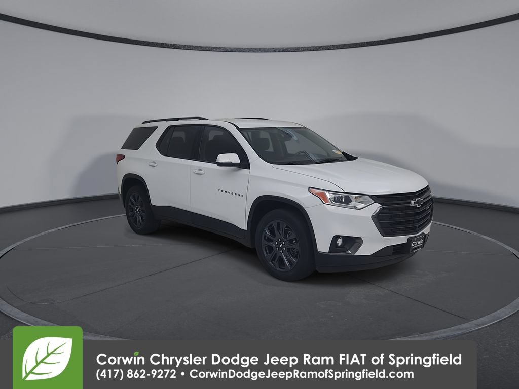 Used 2021 Chevrolet Traverse RS w/ LPO, Floor Liner Package FWD image 3