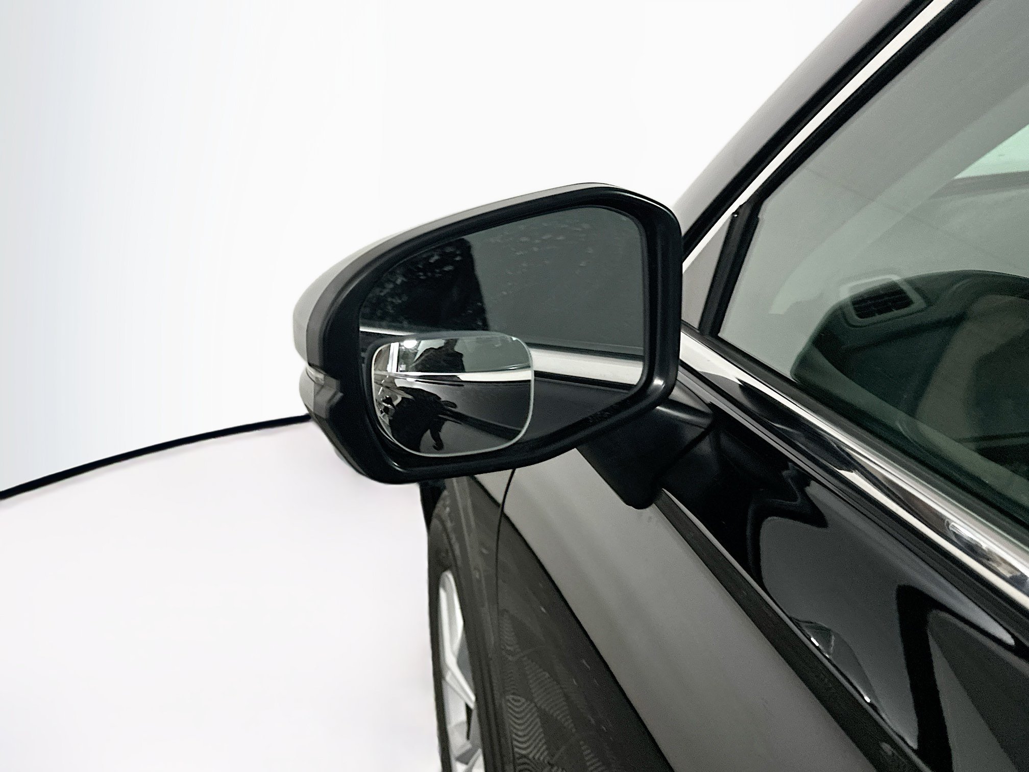 Used 2024 Honda CR-V LX image 16