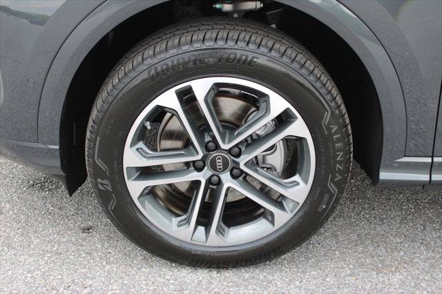 Certified 2025 Audi Q5 Premium Plus w/ Premium Plus AWD/4WD image 35