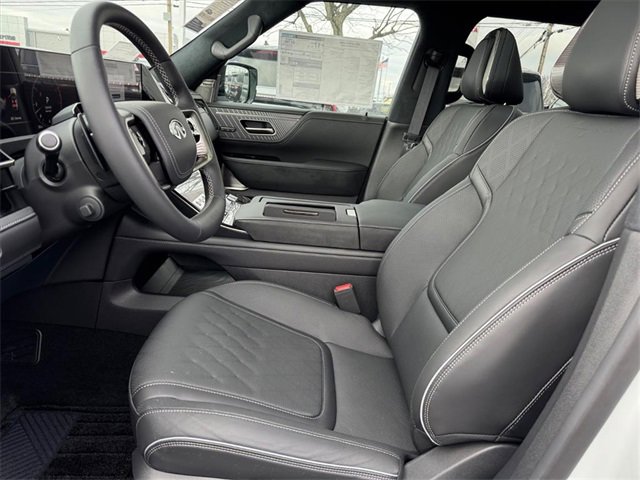 New 2026 INFINITI QX80 Autograph w/ Premium Cargo Package image 13