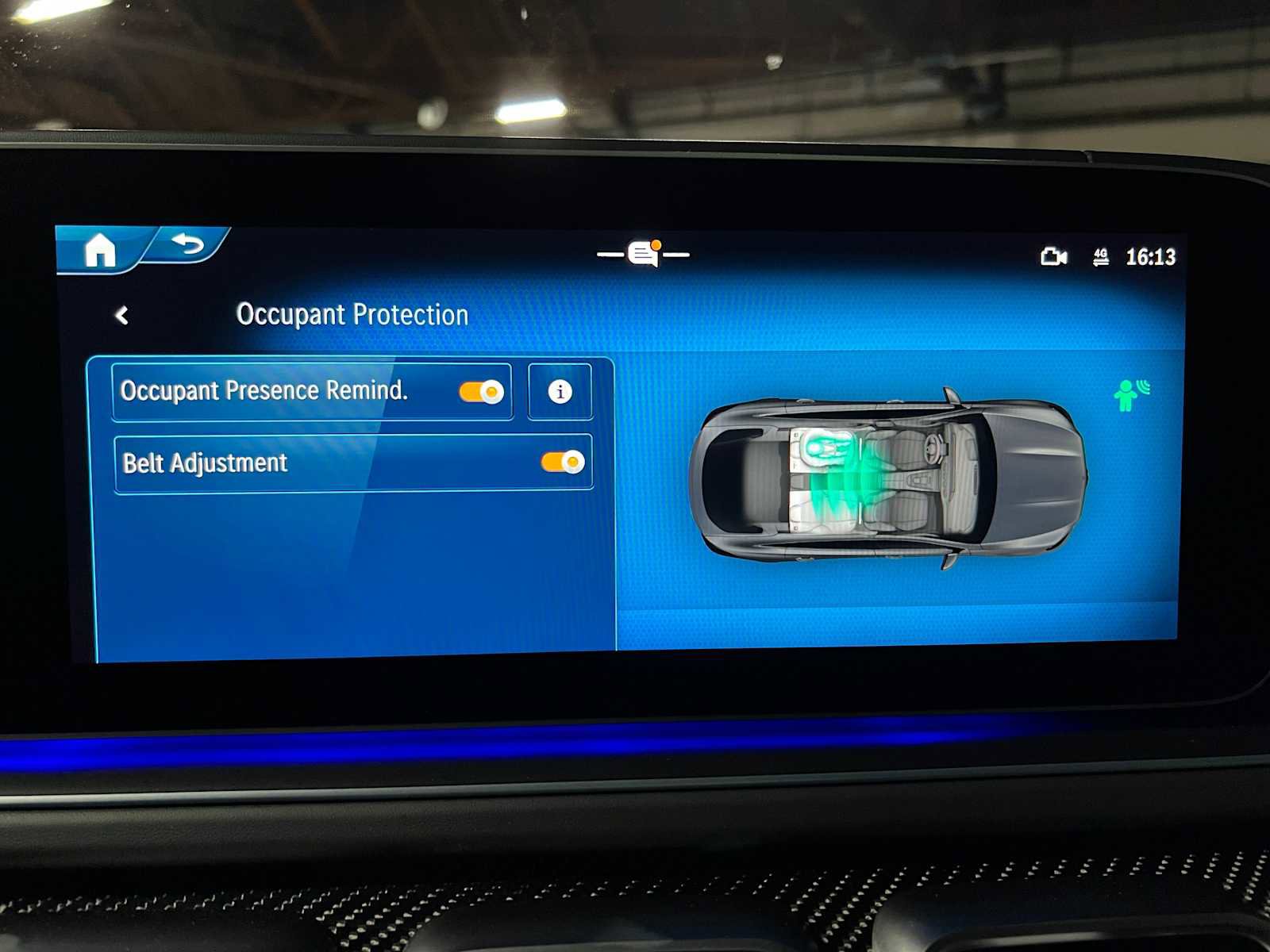 New 2026 Mercedes-Benz GLE 63 AMG S image 43