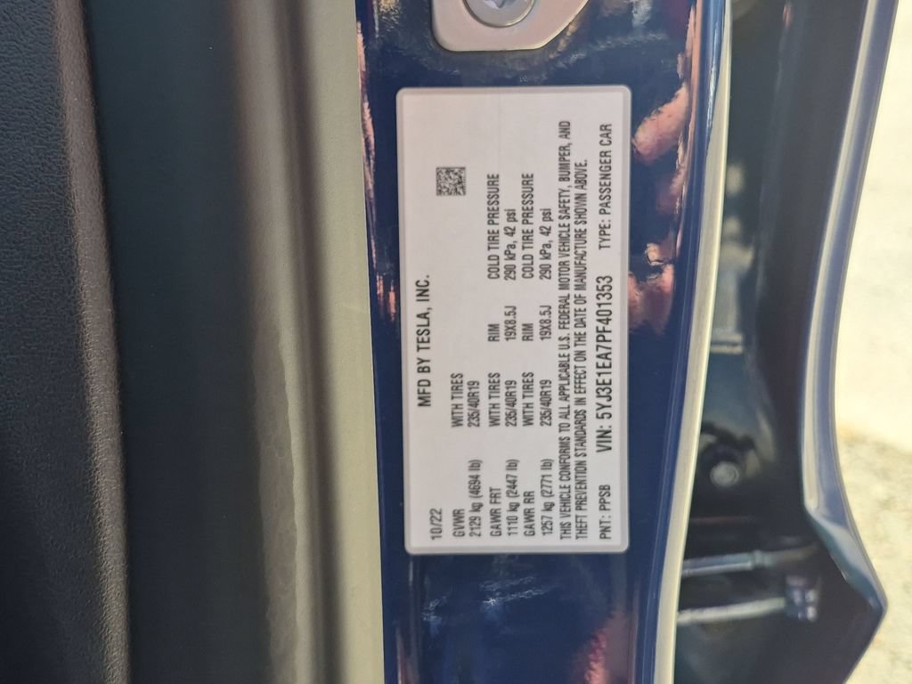 Used 2023 Tesla Model 3 Standard Range RWD image 35