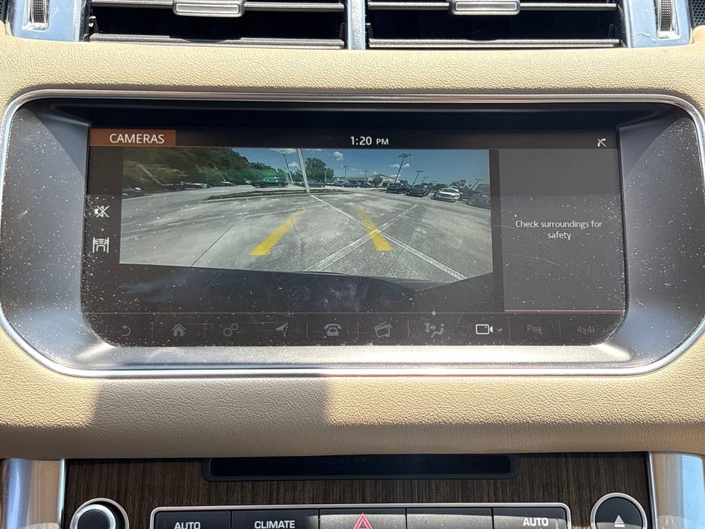 Used 2017 Land Rover Range Rover Sport SE AWD/4WD image 26