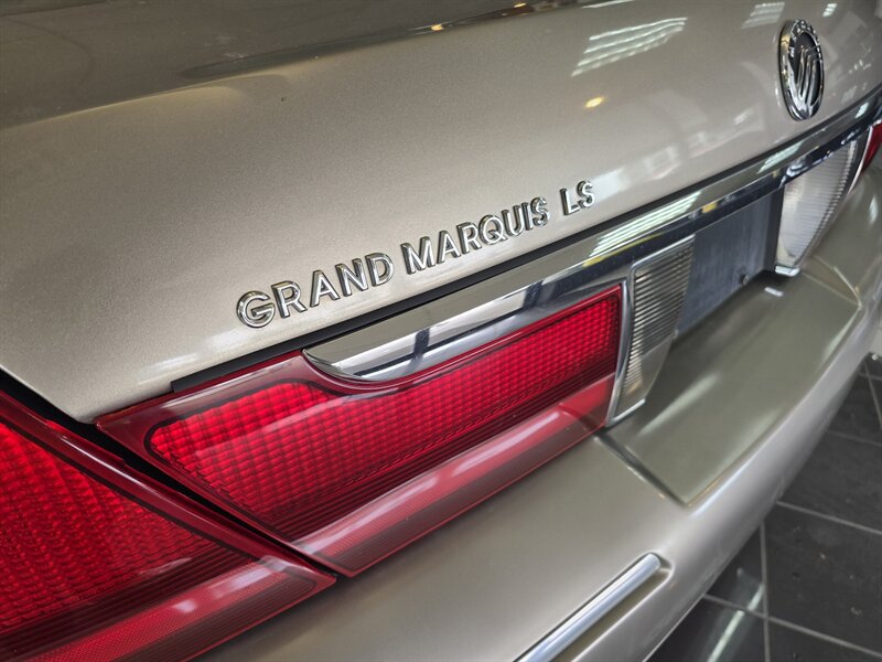 Used 2004 Mercury Grand Marquis LS RWD image 28