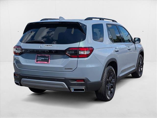 New 2025 Honda Pilot Touring video 2