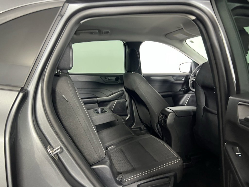 Used 2025 Ford Escape Active image 28