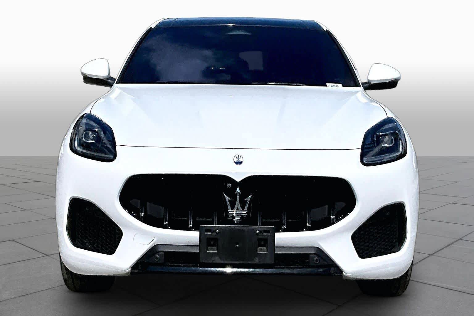 Used 2023 Maserati Grecale Modena AWD/4WD image 4