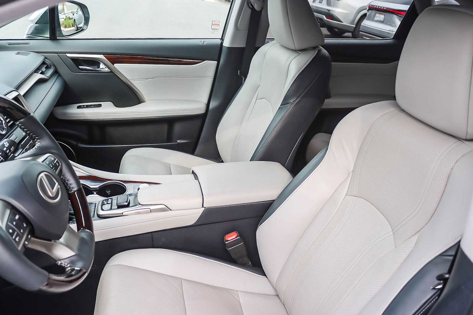 Used 2017 Lexus RX 350 AWD image 16