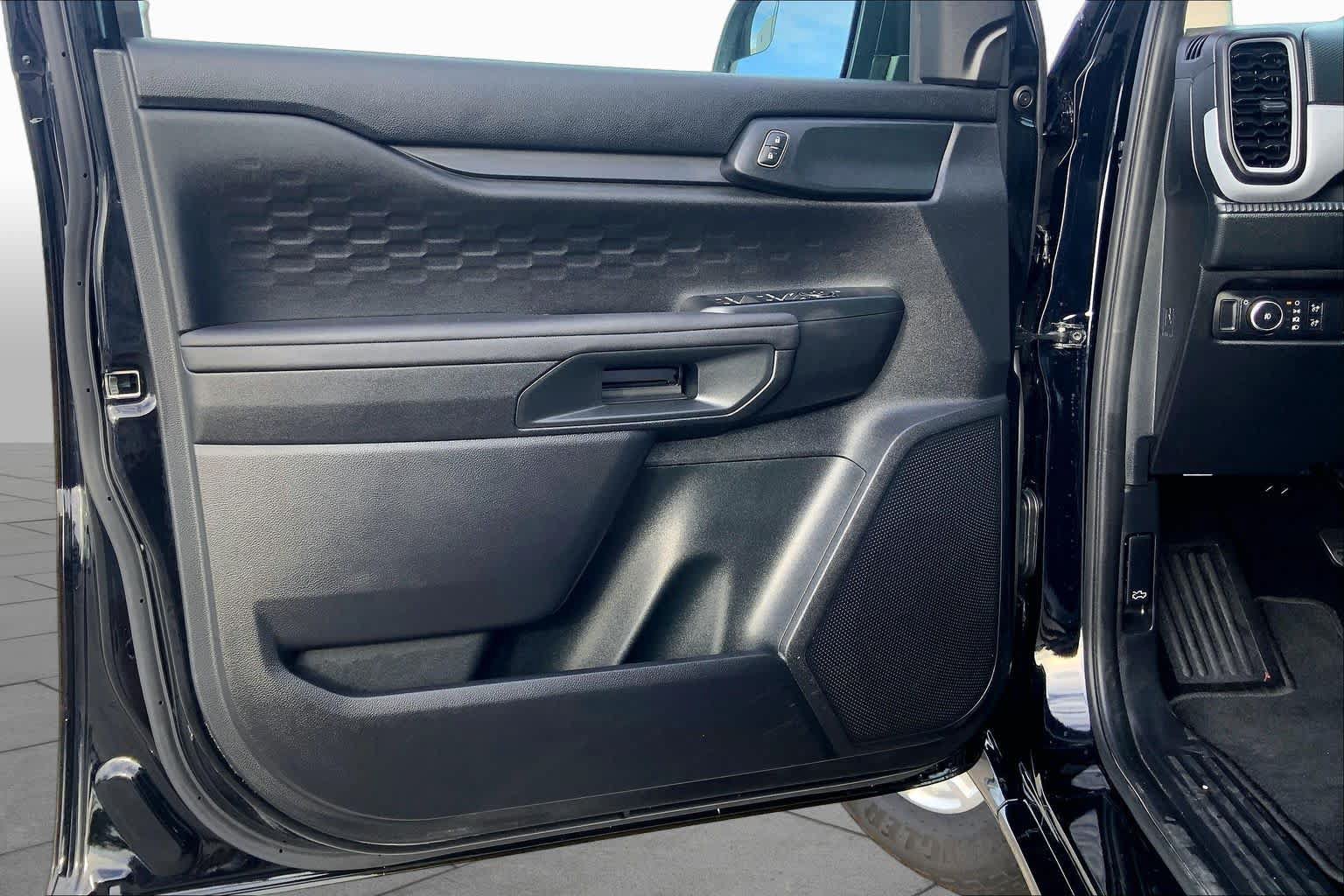 Used 2025 Ford Ranger XL RWD image 22