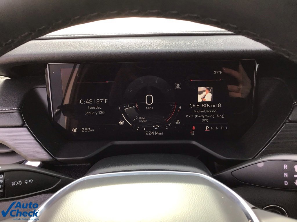 Used 2025 GMC Acadia Elevation image 37