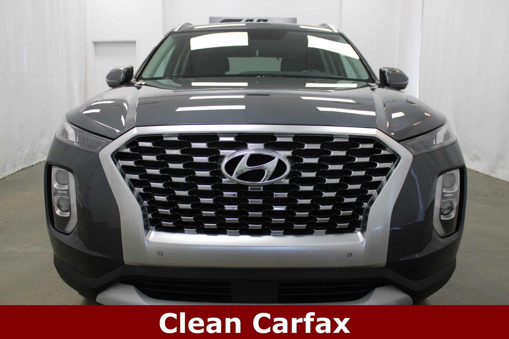 Used 2020 Hyundai Palisade SEL w/ Convenience Package image 2