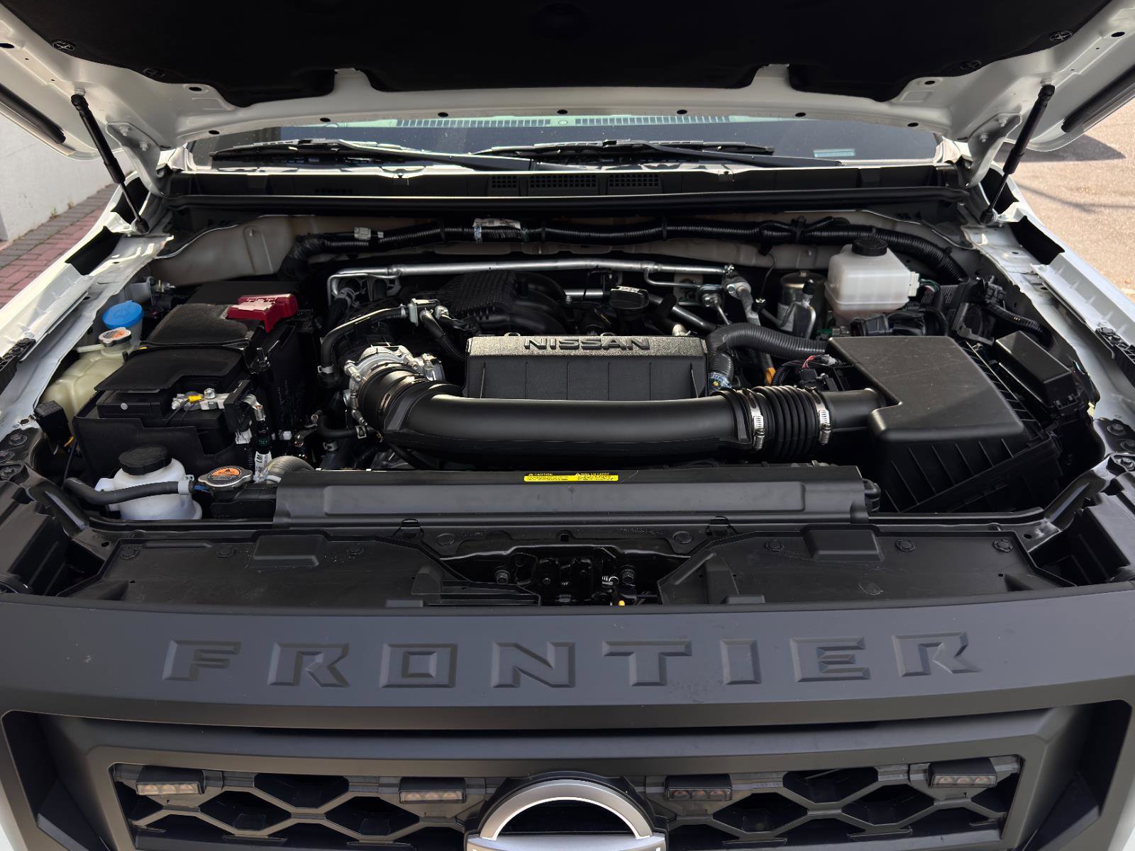 Used 2024 Nissan Frontier S image 28