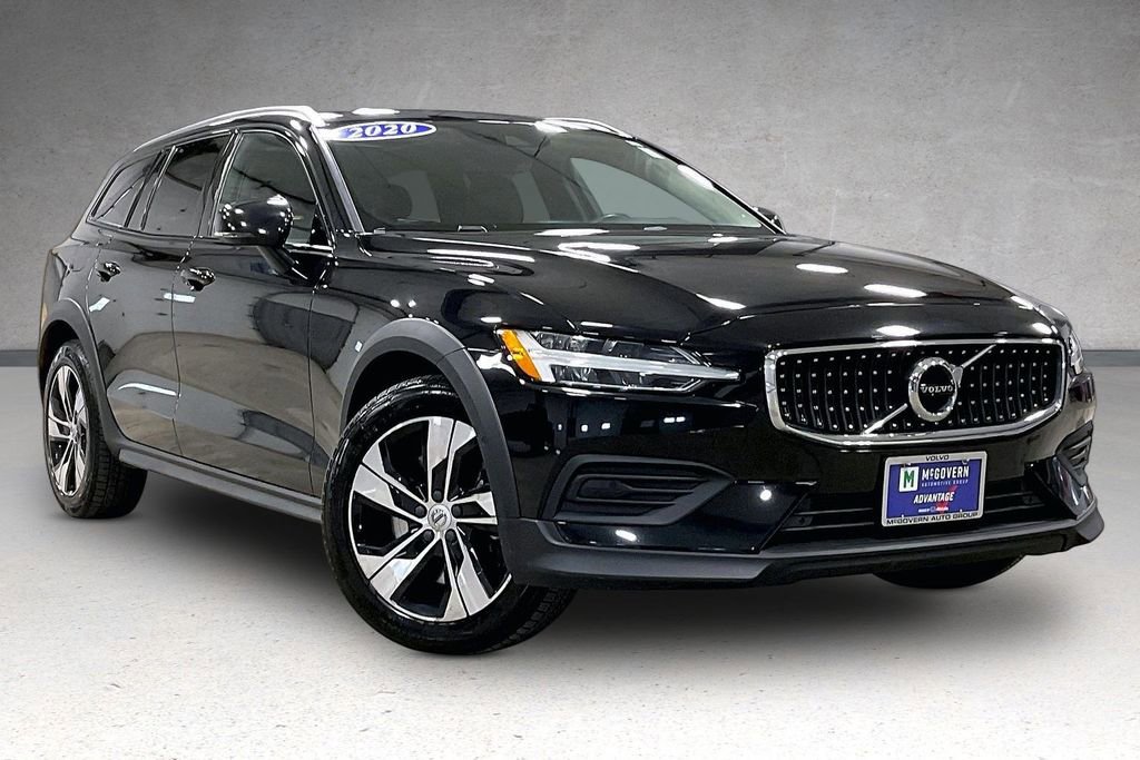 Used 2020 Volvo V60 T5 Cross Country w/ Protection Package Premier AWD/4WD image 3