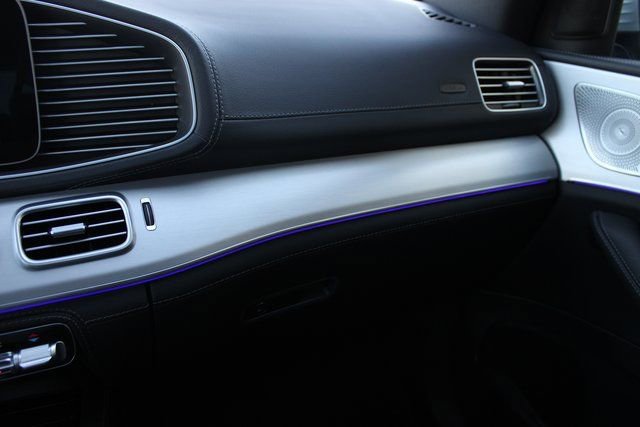 New 2025 Mercedes-Benz GLE 53 AMG 4MATIC Coupe image 40