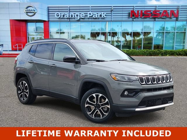 Used 2024 Jeep Compass Limited AWD/4WD image 1