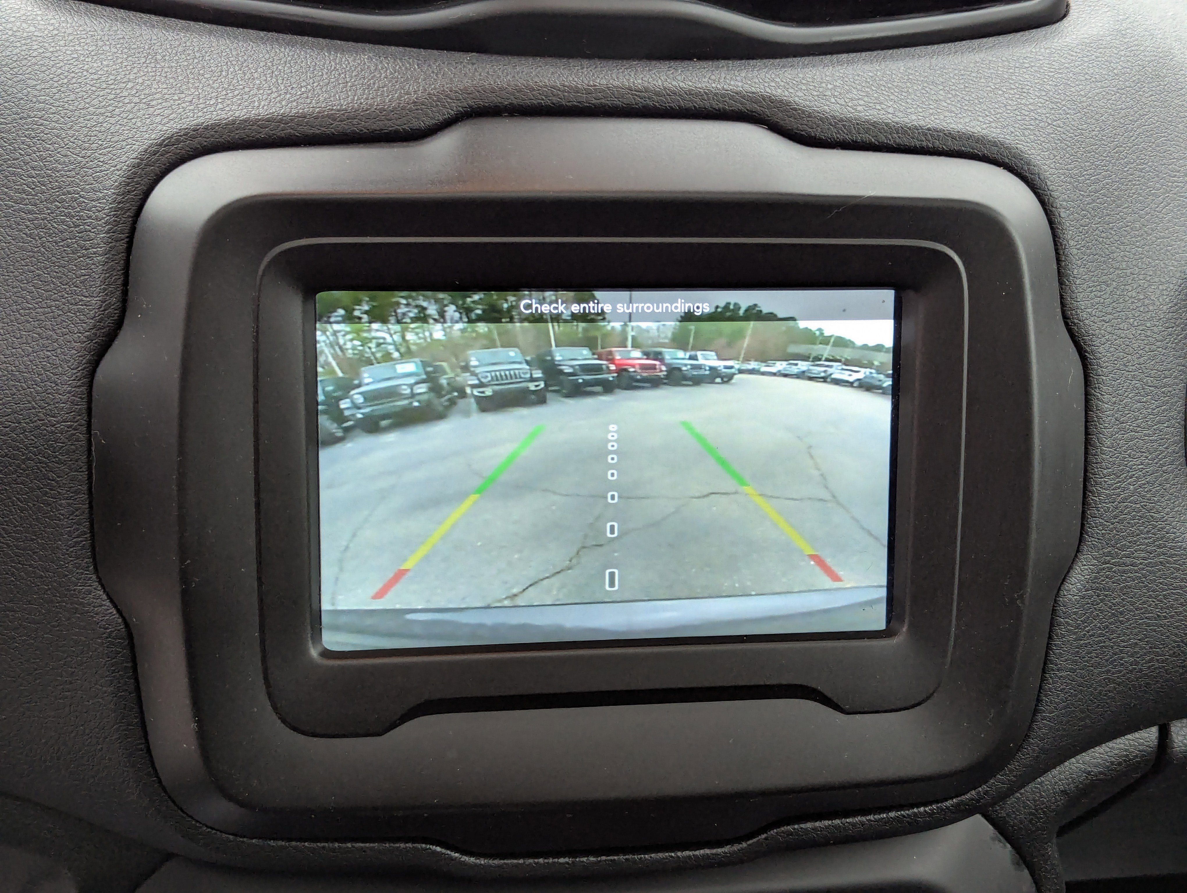 Used 2020 Jeep Renegade Latitude w/ Popular Equipment Group image 22