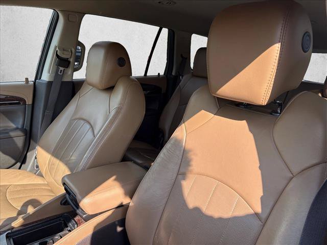 Used 2016 Buick Enclave Leather FWD image 16