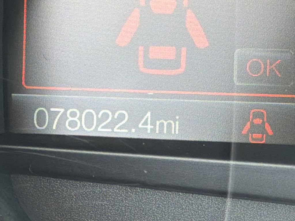 Used 2019 Ford Edge Titanium w/ Cold Weather Package image 28