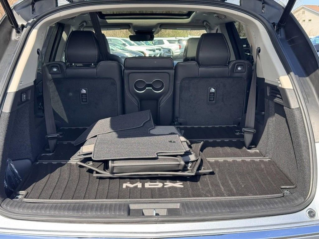 Certified 2026 Acura MDX w/ Technology Package image 5